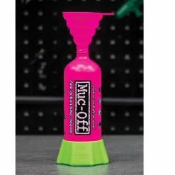 Muc-Off Inklapbare Silicone Trechter Trechter - Roze -Unior Winkel MU acc 2343 Collapsible Silicone Funnel Collapsed 2021 l ID 37774