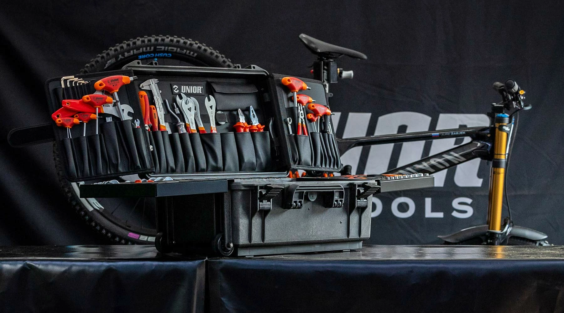 Unior Winkel -Unior Winkel Unior bike tools Master Kit for pro cycling mechanics mobile MTB race workshop