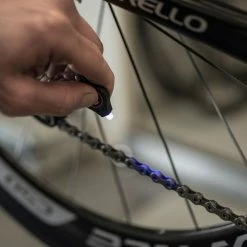 Muc-Off Team Sky Hydrodynamisch Ketting Smeermiddel -Unior Winkel team sky hydrodynamic kettenschmiermittel 151722